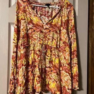Torrid size 2 blouse flowered